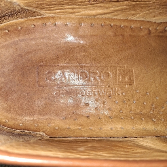 A pair of Sandro comfortwalk men's Delta leather loafers in a size 10M. - Picture 6 of 13